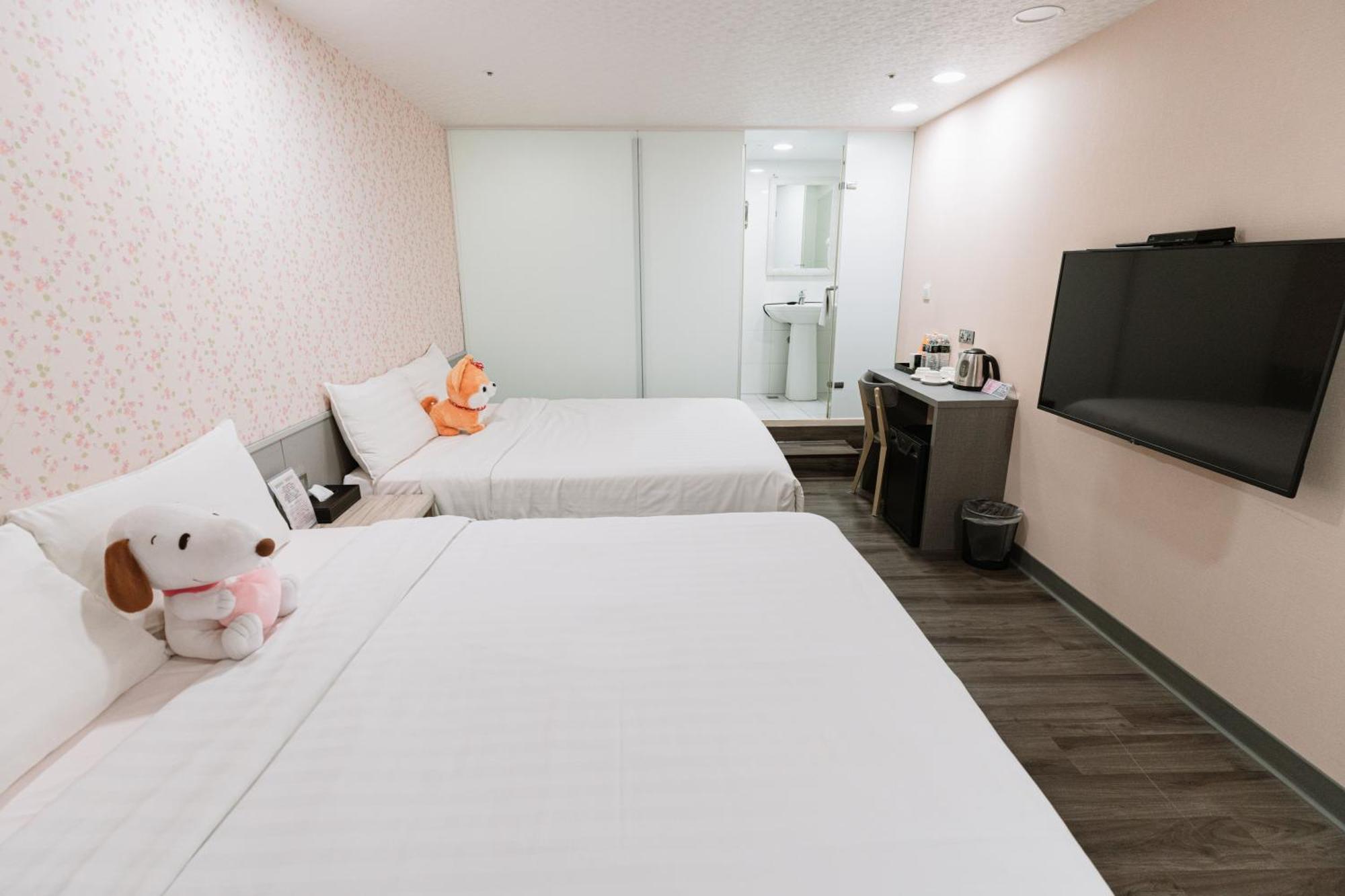 歐法行旅 O Fun Hotel Taipéi Exterior foto
