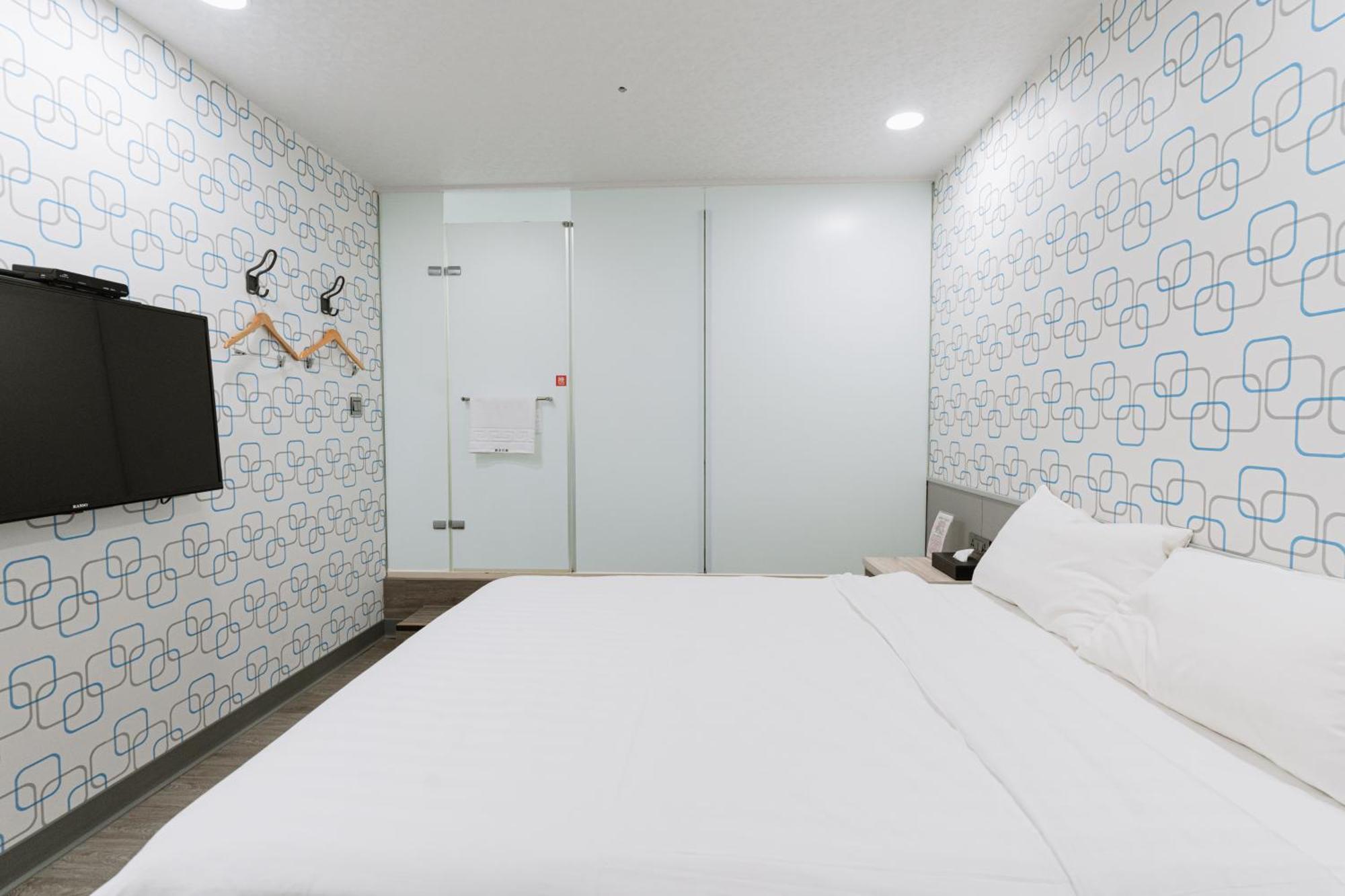 歐法行旅 O Fun Hotel Taipéi Exterior foto
