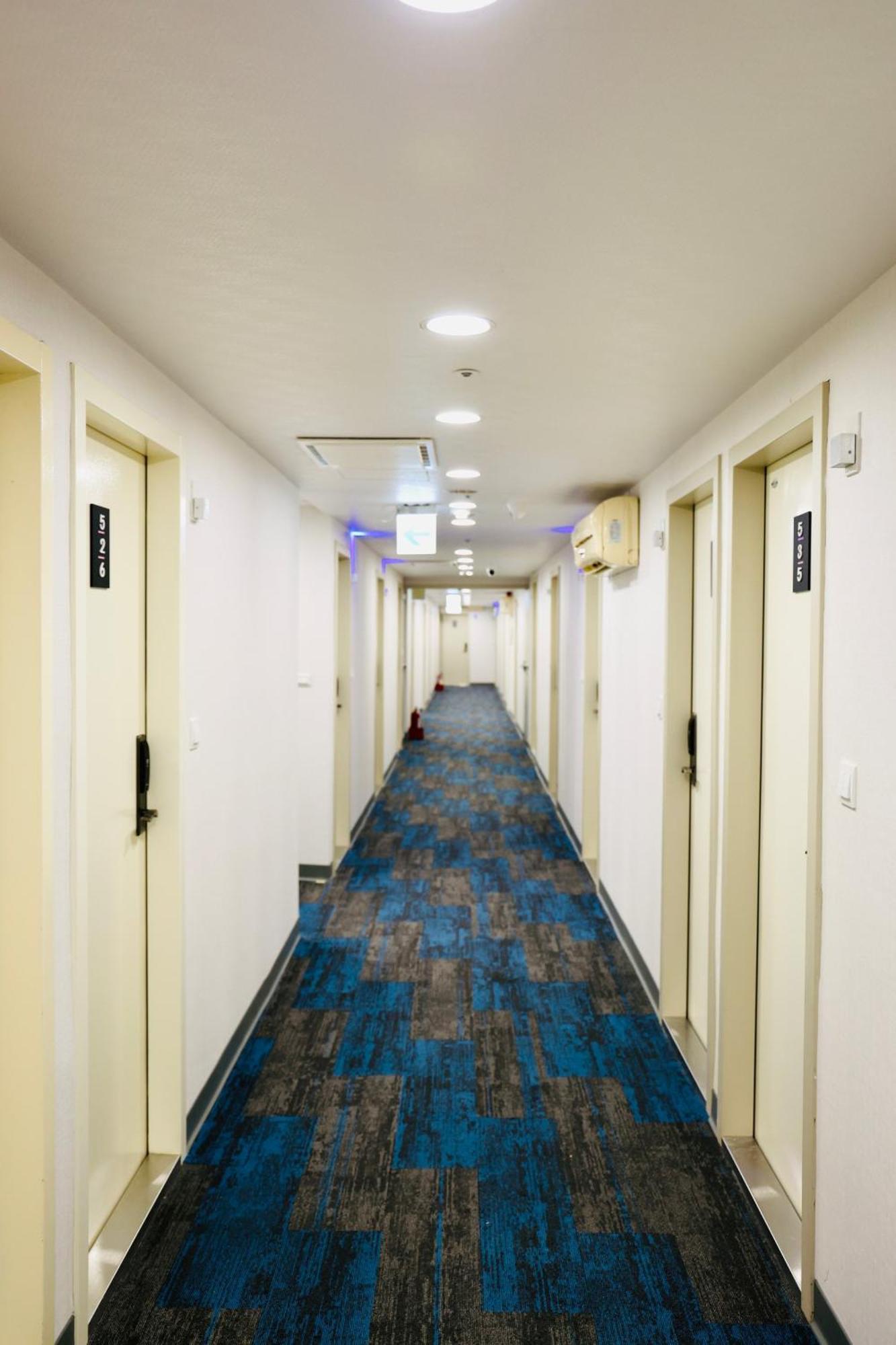 歐法行旅 O Fun Hotel Taipéi Exterior foto